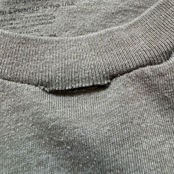 Huk Short Sleeve T-Shirt Classic Logo Performance Fishing Size Small USA Strong - Picture 3 of 10